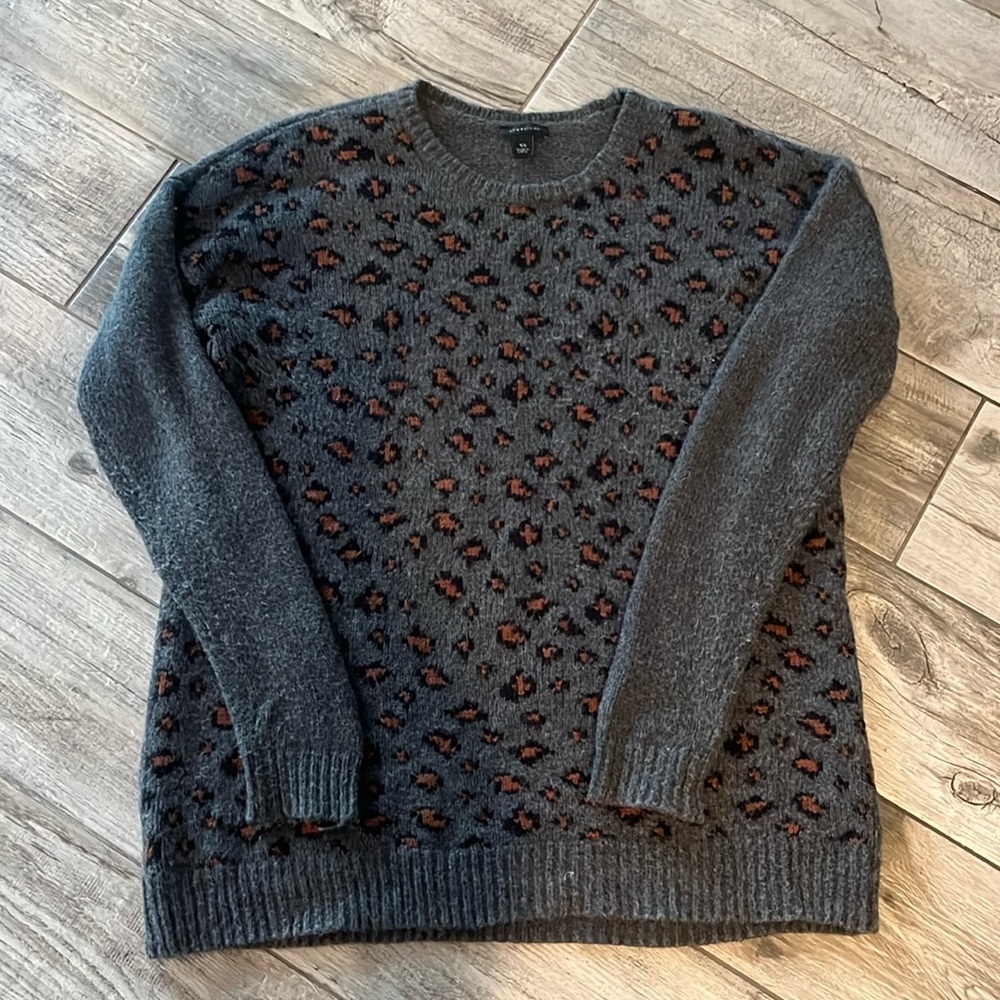 EUC Ann Taylor alpaca blend sweater, sz XS